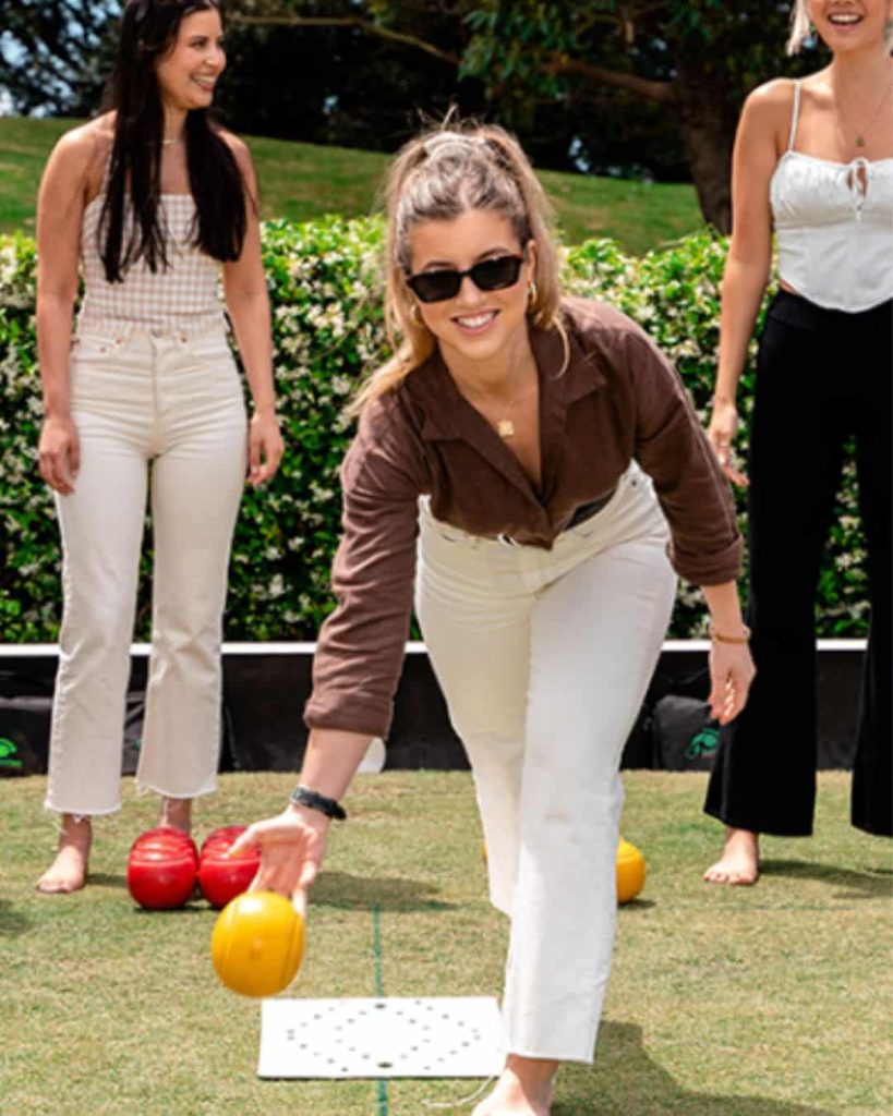 sunnies lawn bowl party