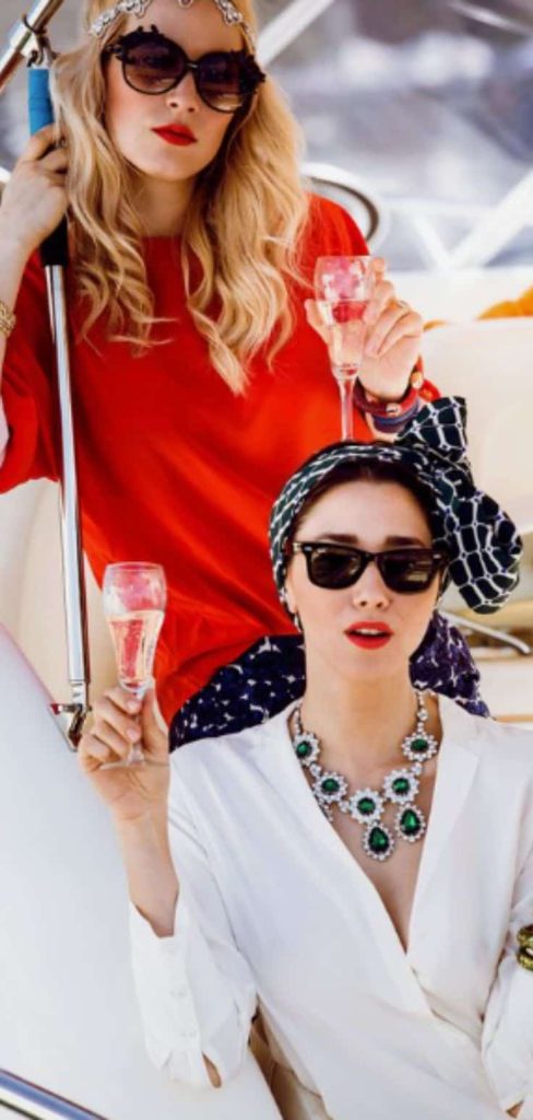 Yacht rock vintage party outfit