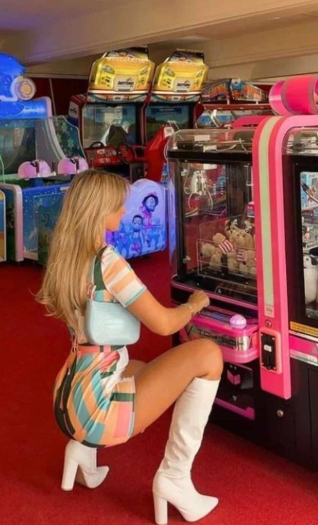 arcade date gogo boots