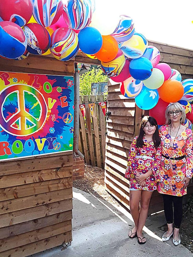 Groovy 70s flower dress