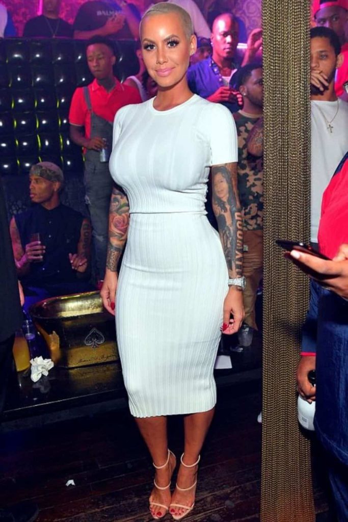 how to look feminine shaved head