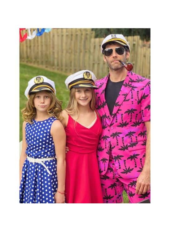 What to wear to a yacht rock radio party