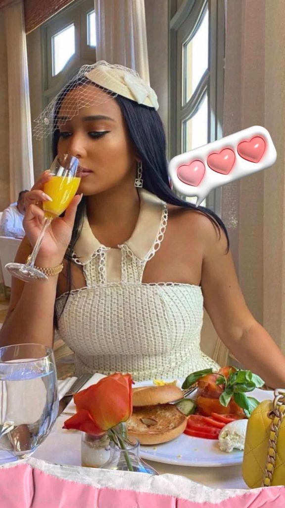 what to wear afternoon tea