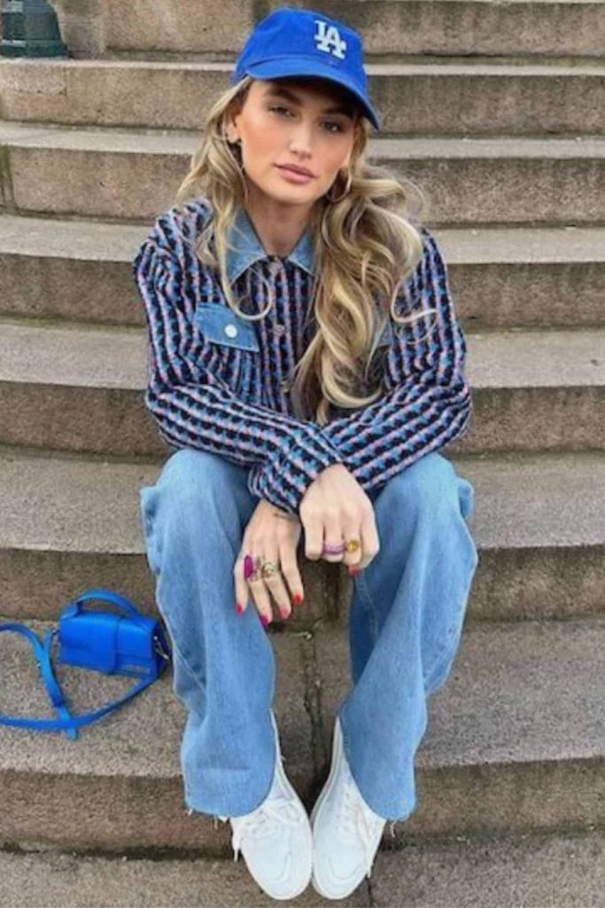 what to wear baseball game coworkers