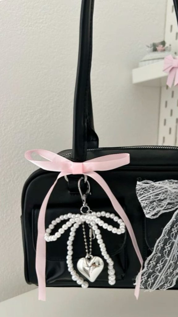 y2k bag pearl ribbon charm