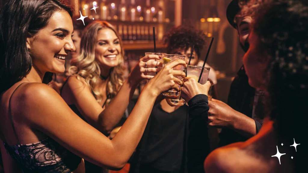 how to get into rich social circles