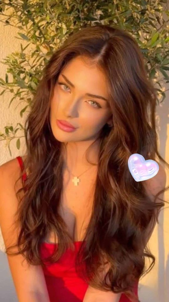 how to look feminine face