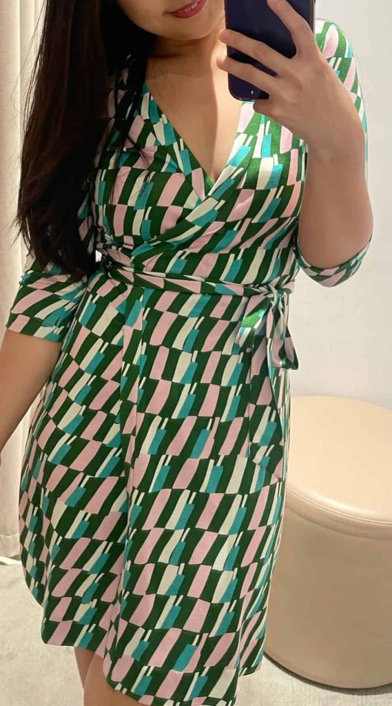 how to look feminine without makeup