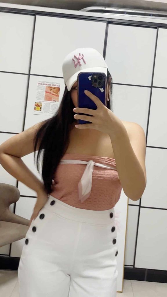 How to turn a bodycon dress into a tube top