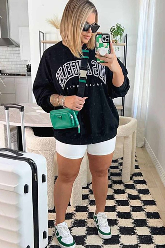 high street outfit with baseball cap