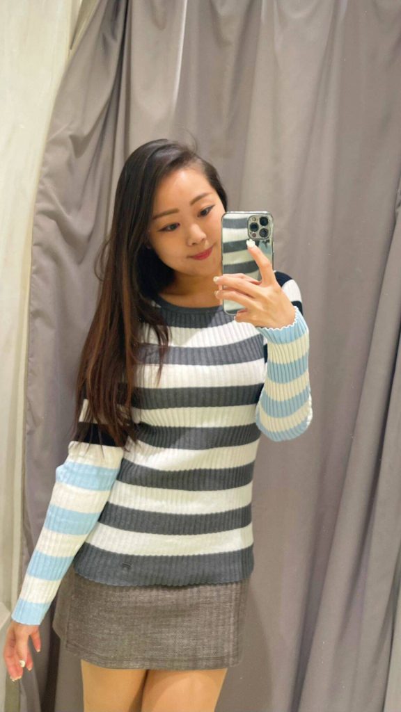 how to wear horizontal stripes