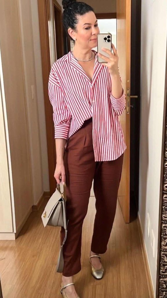 how to wear vertical striped shirt