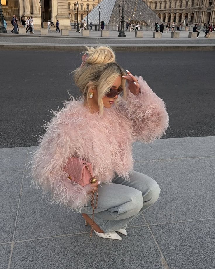 pink faux fur coat outfit