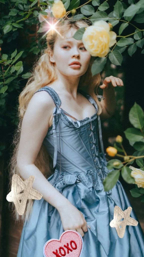 rococo fashion style aesthetic