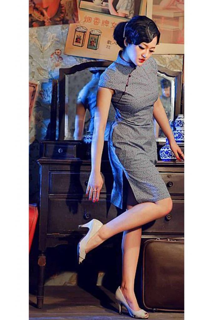 kitten heels and qipao outfits
