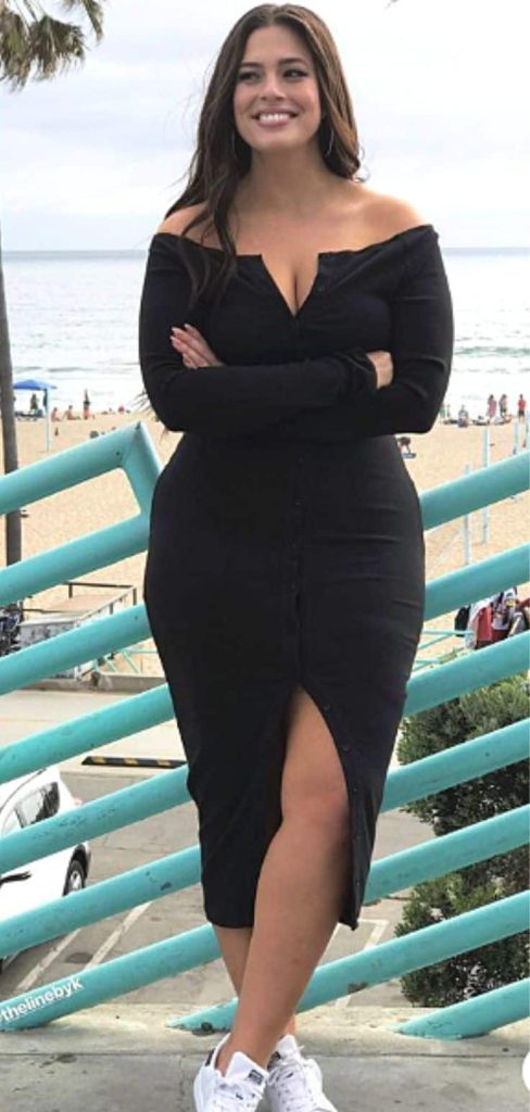 CLOTHING tips flatter plus size figure