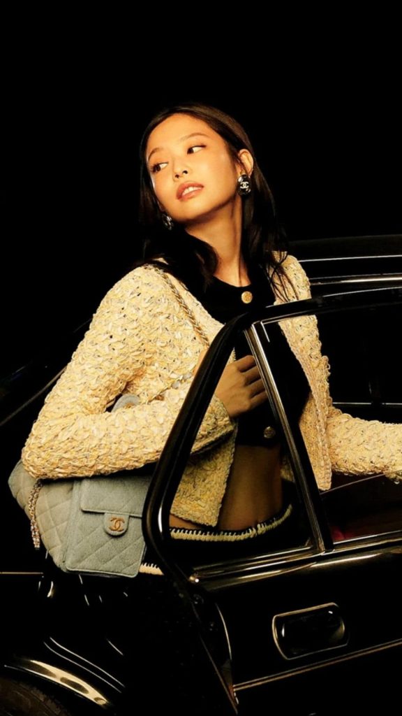 what to wear Chanel style tweed jacket