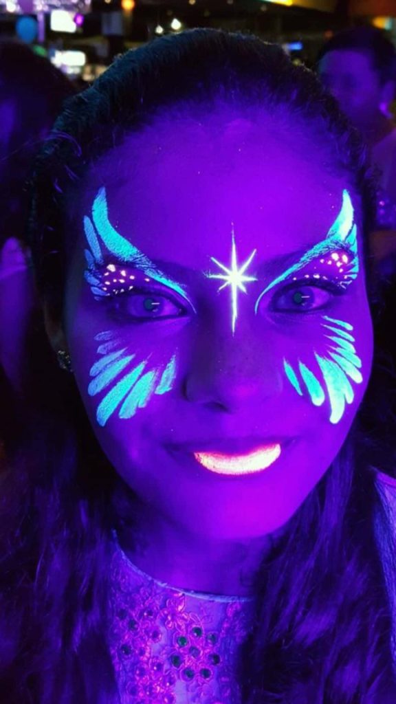 THEME school dance makeup