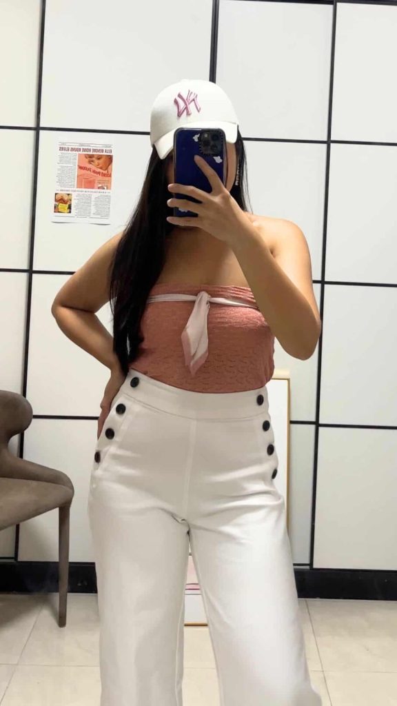 sporty chic outfit white jeans