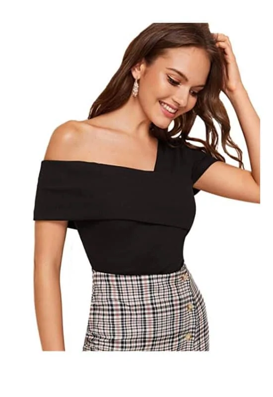 10outfits for broad shoulders best tshirt for broad shoulder