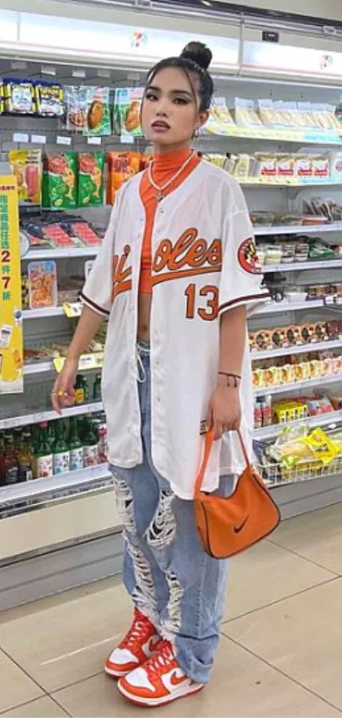 baseball jersey with jeans