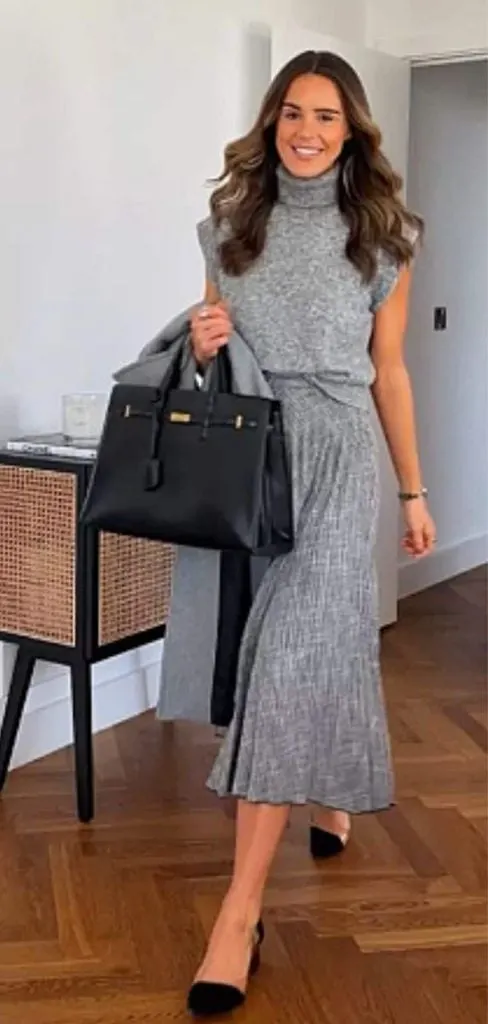 HIGH NECK TOP tall skinny girl