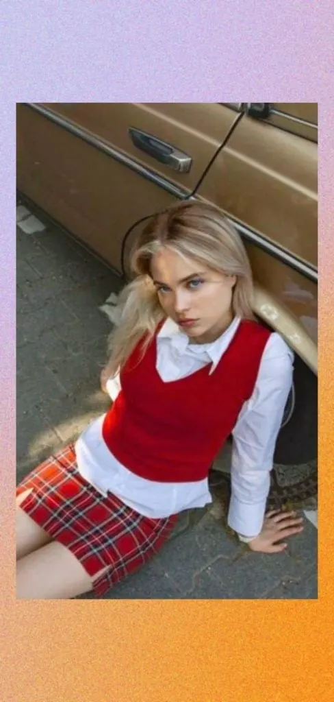 90s red plaid skirt clueless