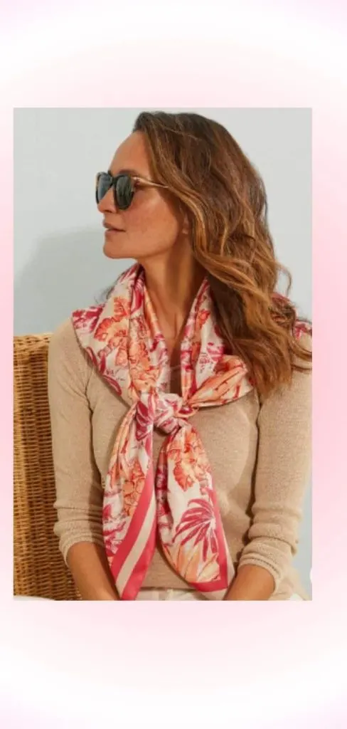 wear scarf to wedding