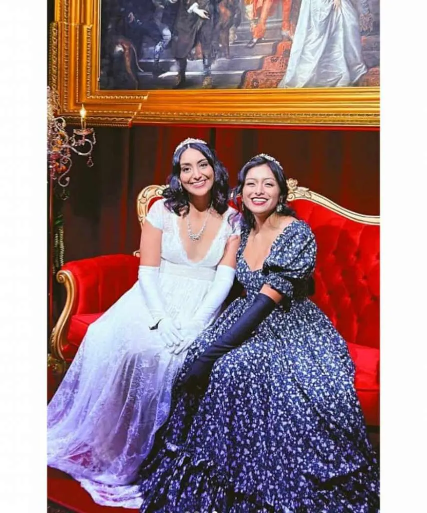 What to wear to the queen's ball