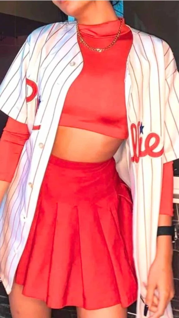 baseball jersey street style outfit ideas