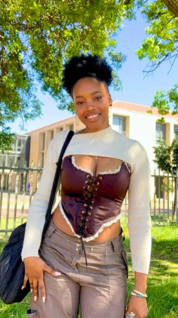 BLACK girl corset outfit ideas