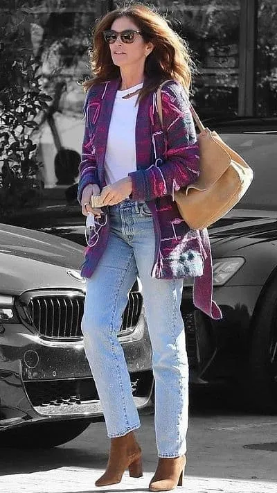 mom jeans and ankle boots