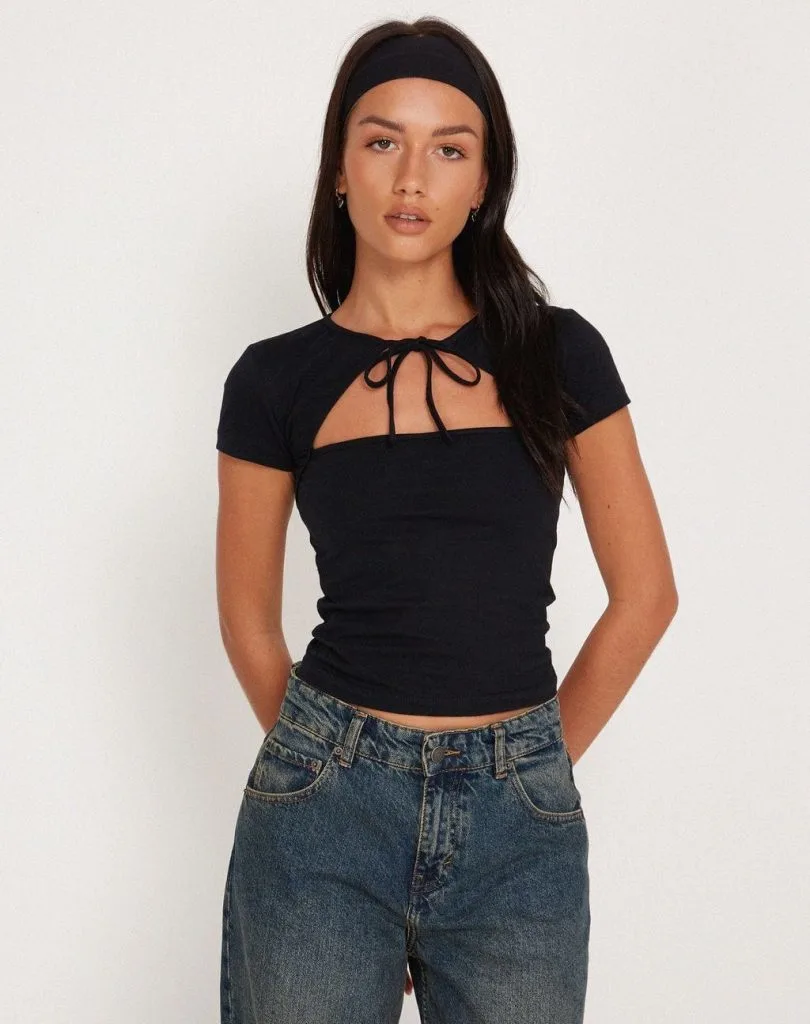 How to wear a choker top