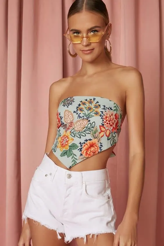 HIGH STREET LUAU LOOK FOR TEENAGERS