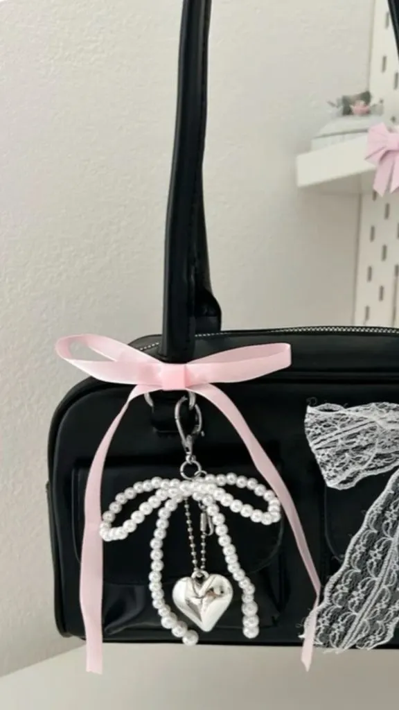 y2k bag pearl ribbon charm