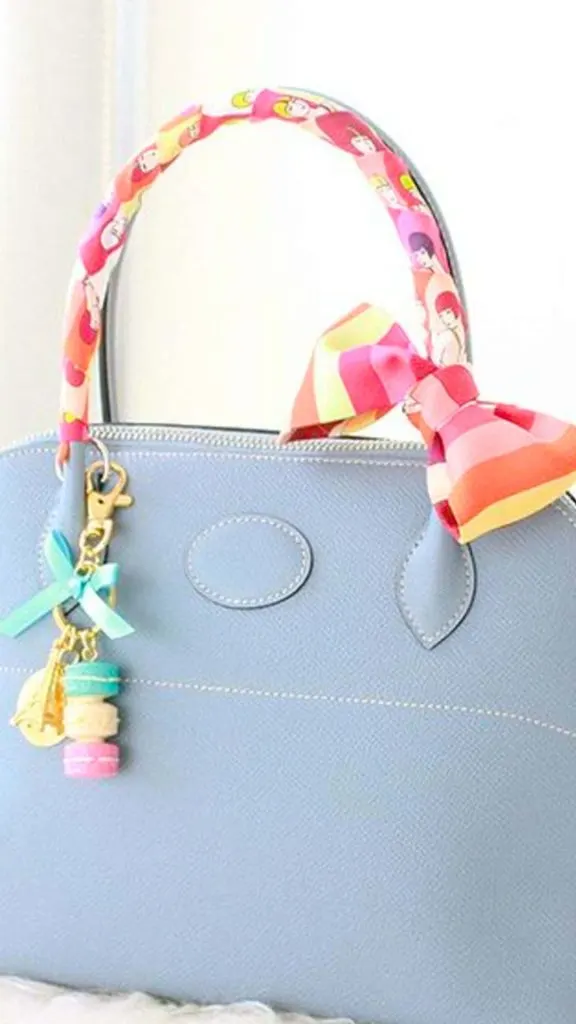 how to style bag with scarf