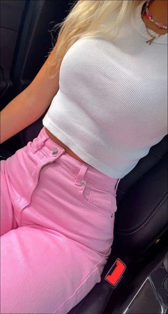 white top and pink jeans