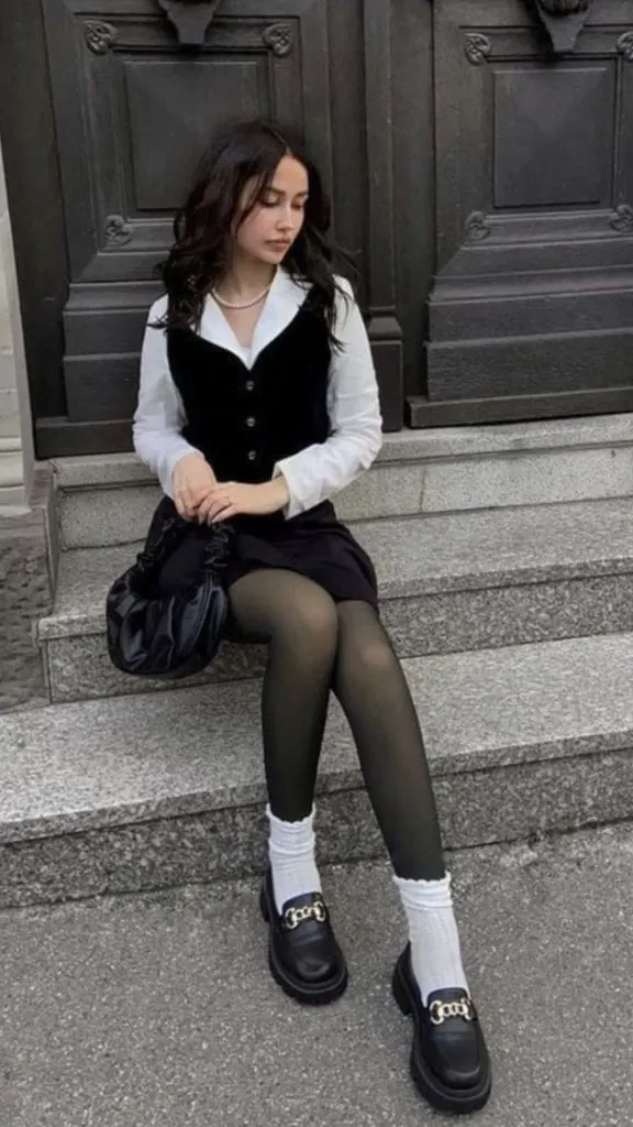 winter outfit idea sheer tights