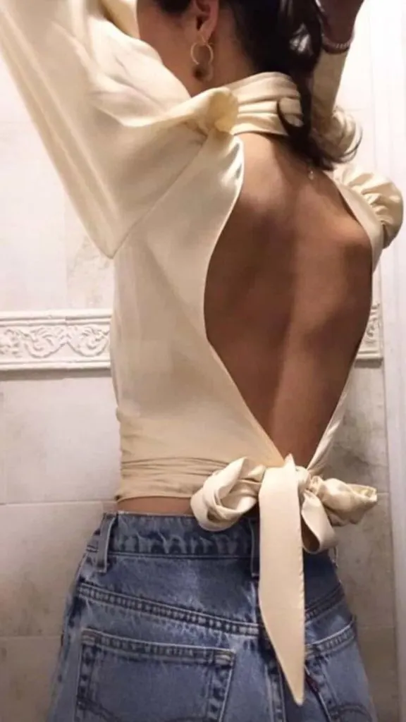 OPEN BACk top winter first date