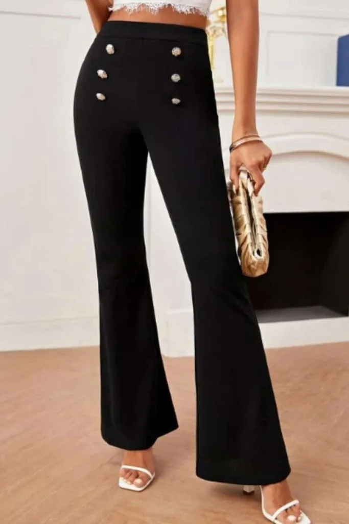 DESIGN OF THE SAILOR’S PANTS